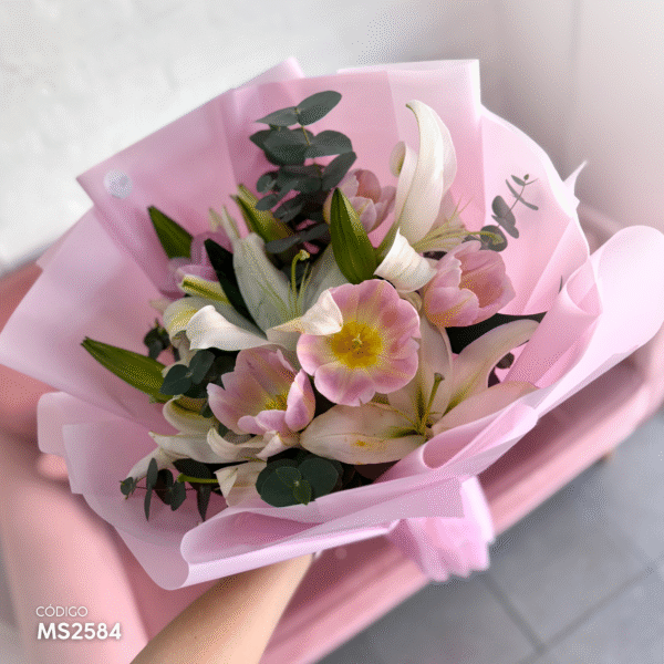 Ramo de Lirios y Tulipanes - Image 2