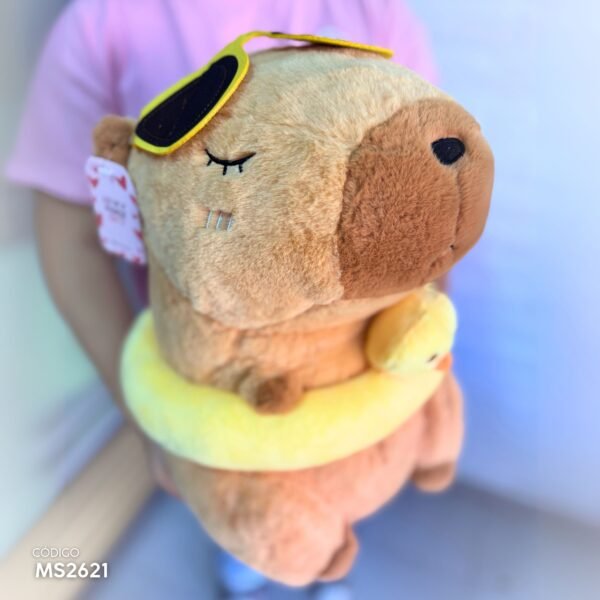 Peluche Capibara con inflador de patito - Image 4