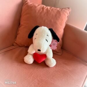 Peluche Snoopy con corazon 20cm